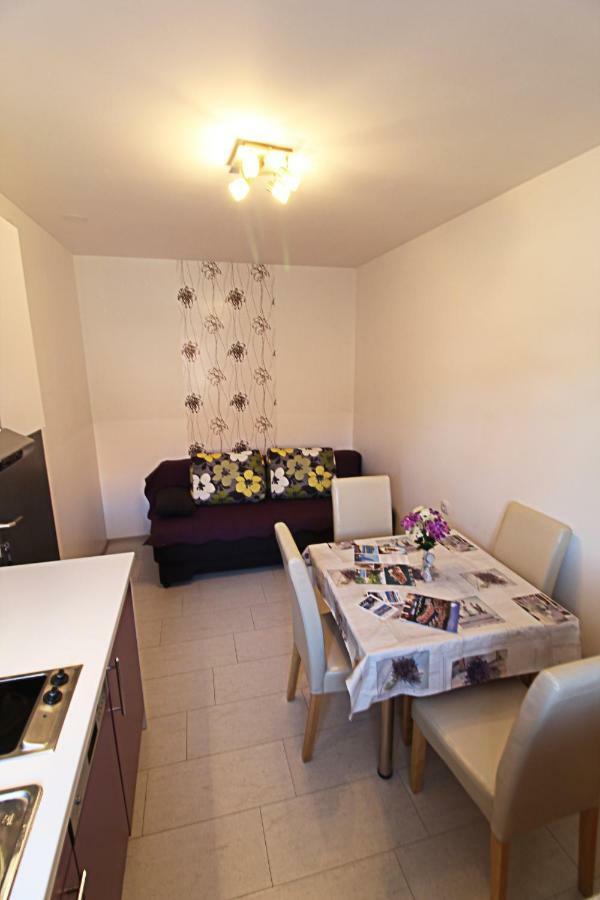 Tribalj Guesthouse Sovlje מראה חיצוני תמונה